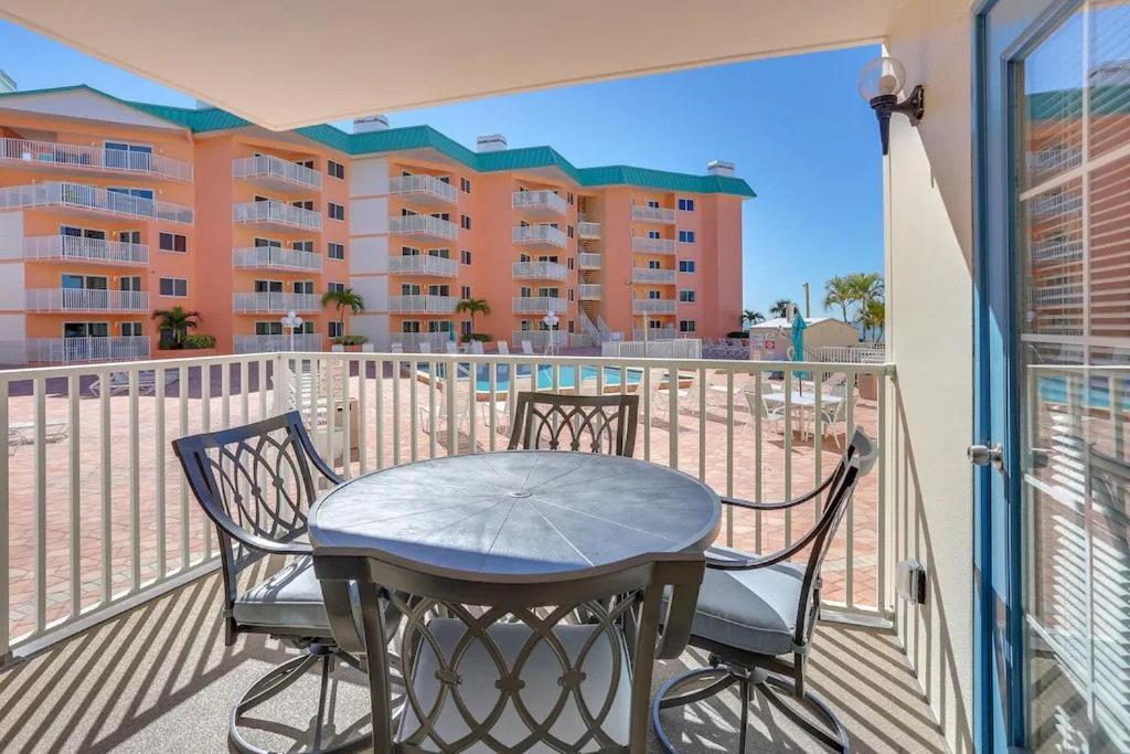 شاطئ كليرووتر Beach Palms- Unit 102 المظهر الخارجي الصورة